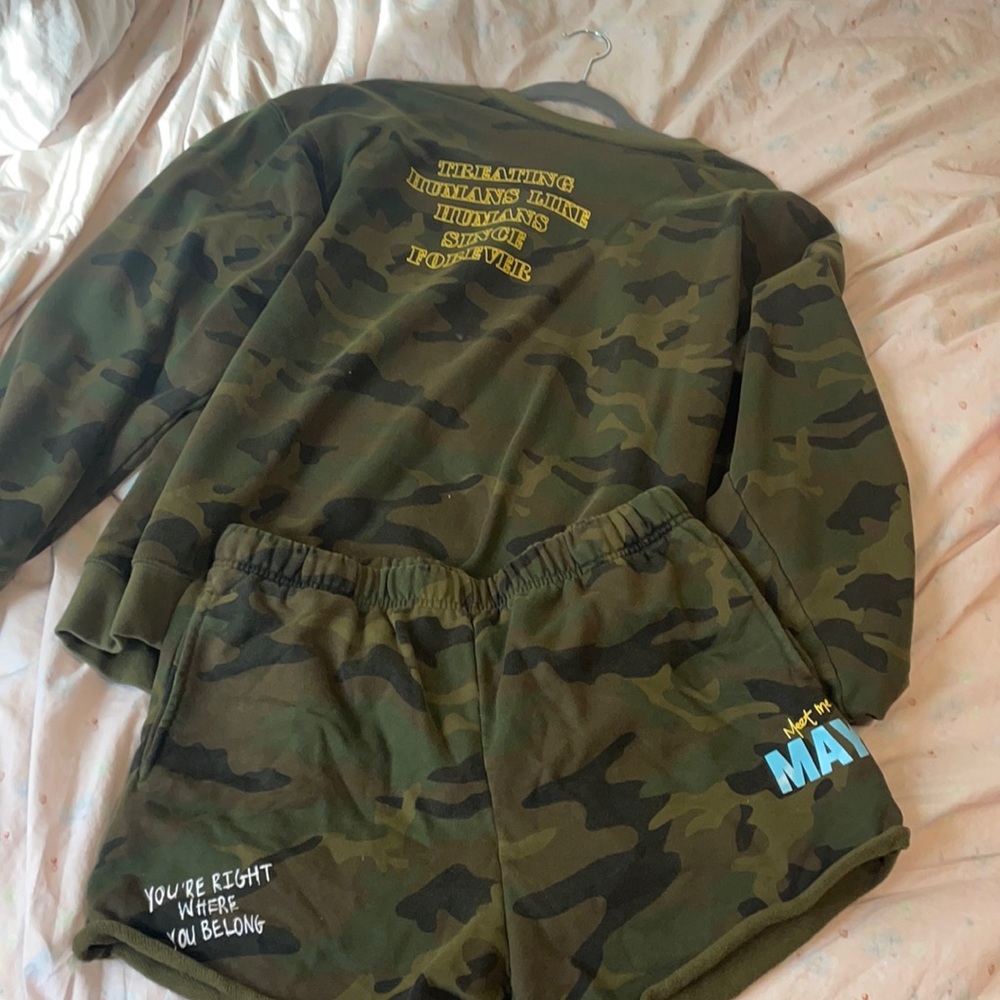 Mayfair group sweat set